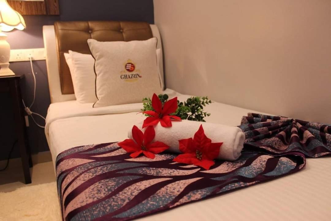 Ghazrins Desaru Hotel Pengerang Buitenkant foto